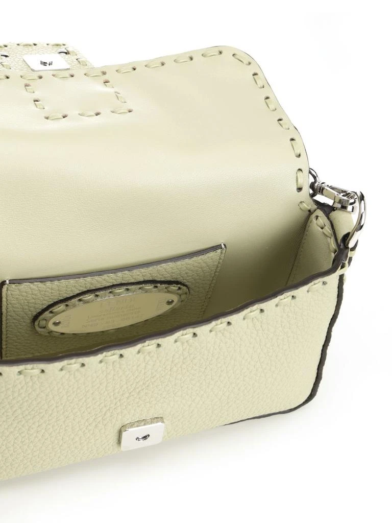 商品Fendi|Baguette Mini Handbags Green,价格¥13589,第4张图片详细描述