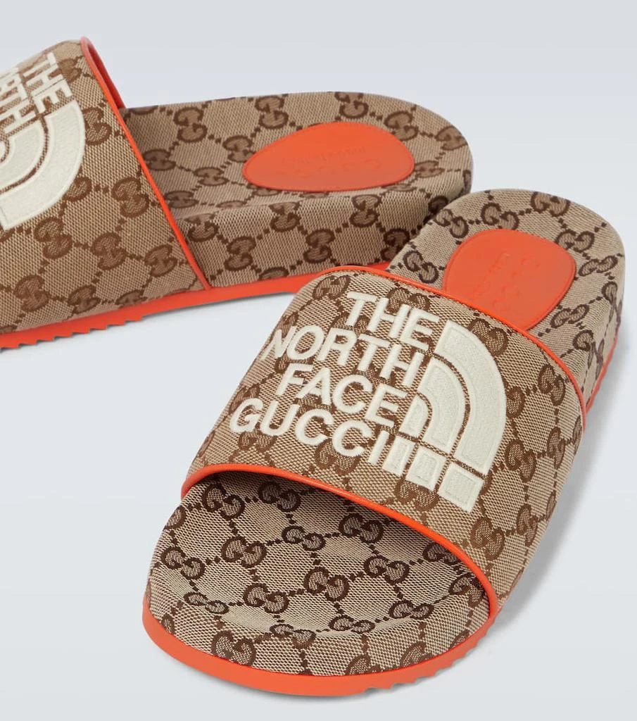 商品Gucci|The North Face x Gucci canvas slides,价格¥4532,第3张图片详细描述