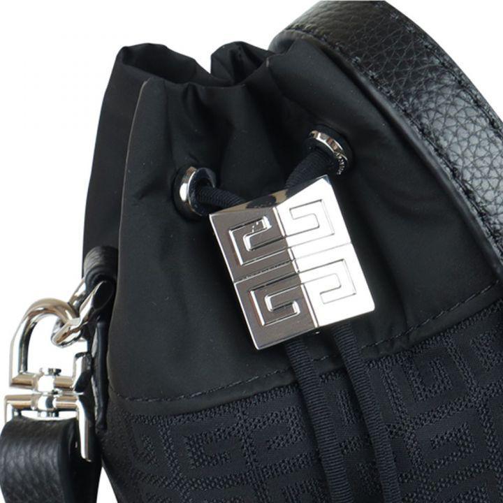 商品Givenchy|Black Changing / Travel Bag With Bottle Bag,价格¥11218,第5张图片详细描述