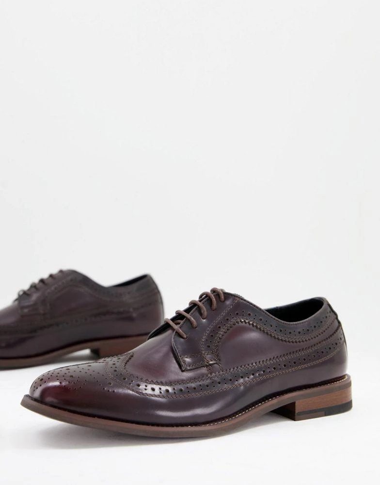 商品Gianni Feraud|Gianni Feraud patent brogue in burnt red,价格¥419,第1张图片