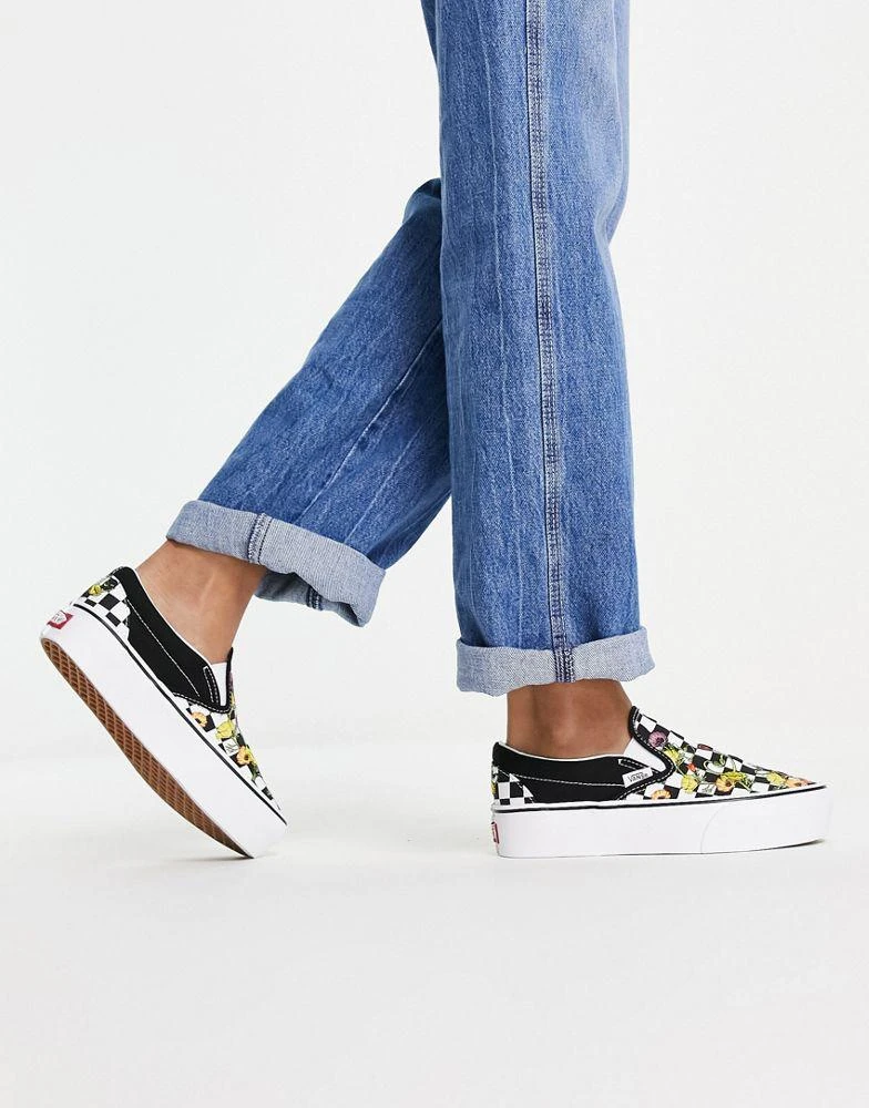 商品Vans|Vans Classic slip-on platform trainers in multi,价格¥433,第2张图片详细描述