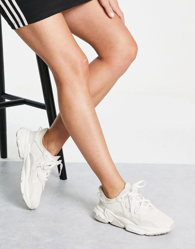 商品Adidas|adidas Originals Ozweego trainers in off-white,价格¥847,第4张图片详细描述