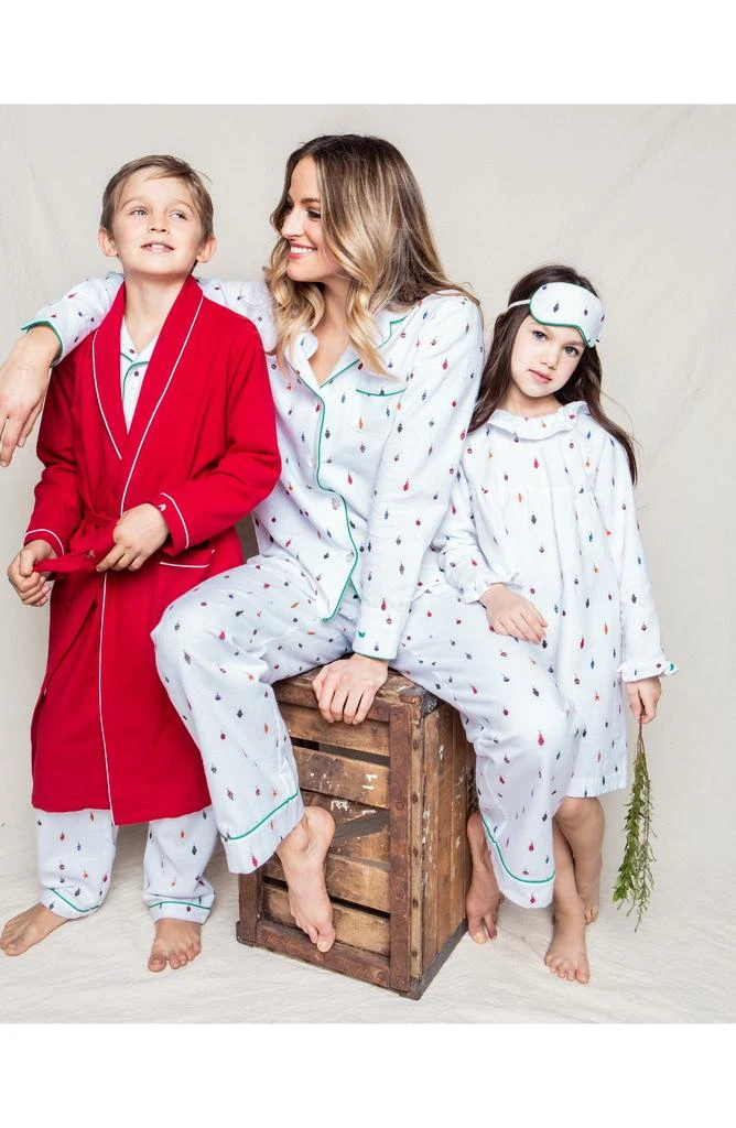 Kids' Red Flannel Robe 商品