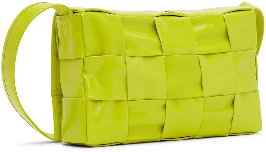 商品Bottega Veneta|Green Medium Cassette Messenger Bag,价格¥21615,第3张图片详细描述