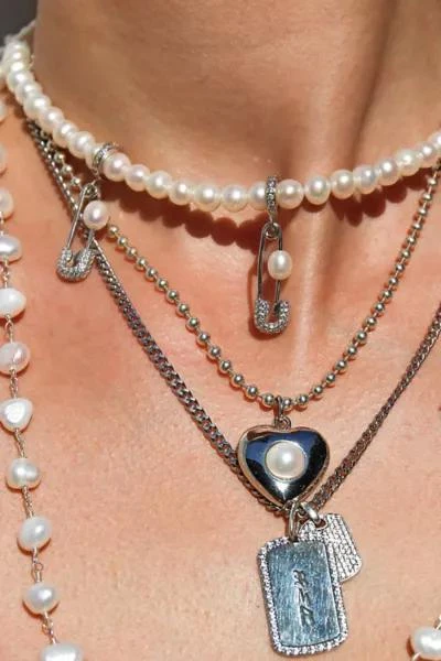 商品RIMOR JEWELRY|RIMOR Double Pin Through My Pearl Necklace,价格¥856,第2张图片详细描述