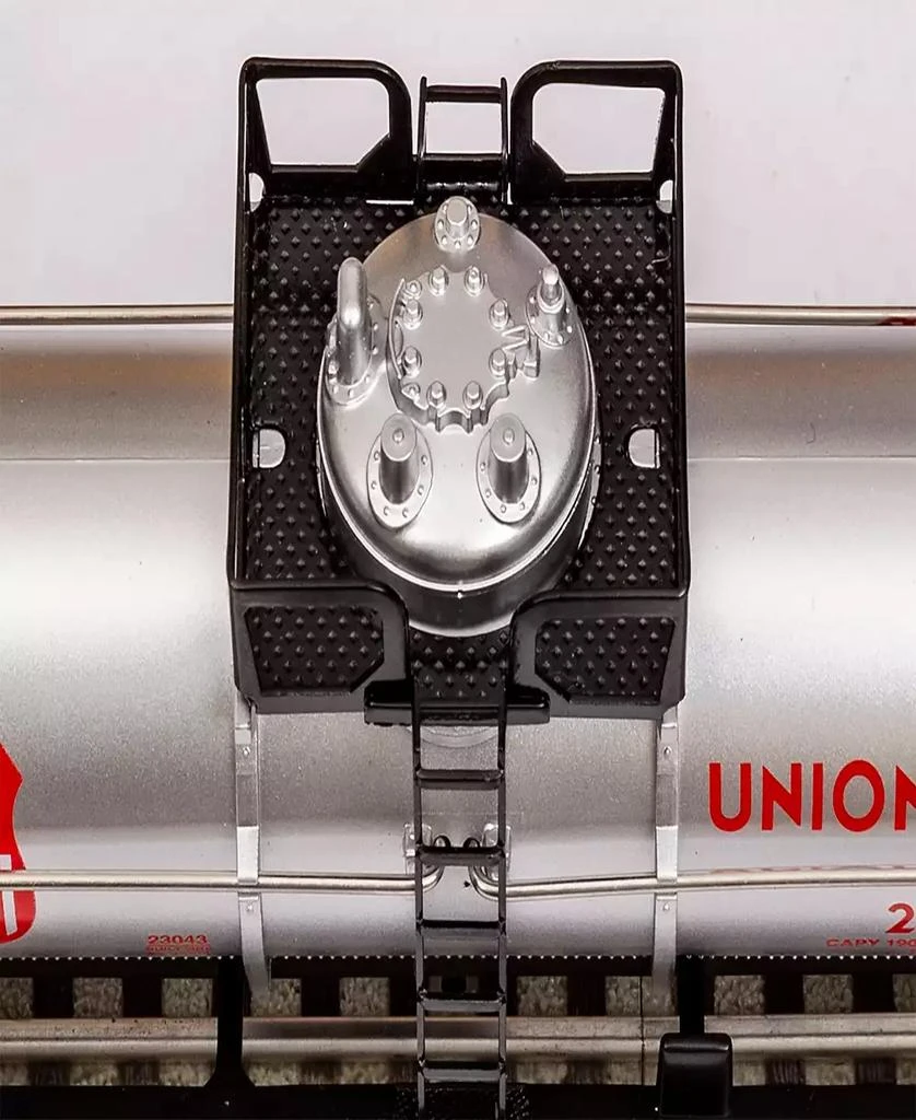 Union Pacific Flyer Lionchief Bluetooth 5.0 Train Set with Remote 商品