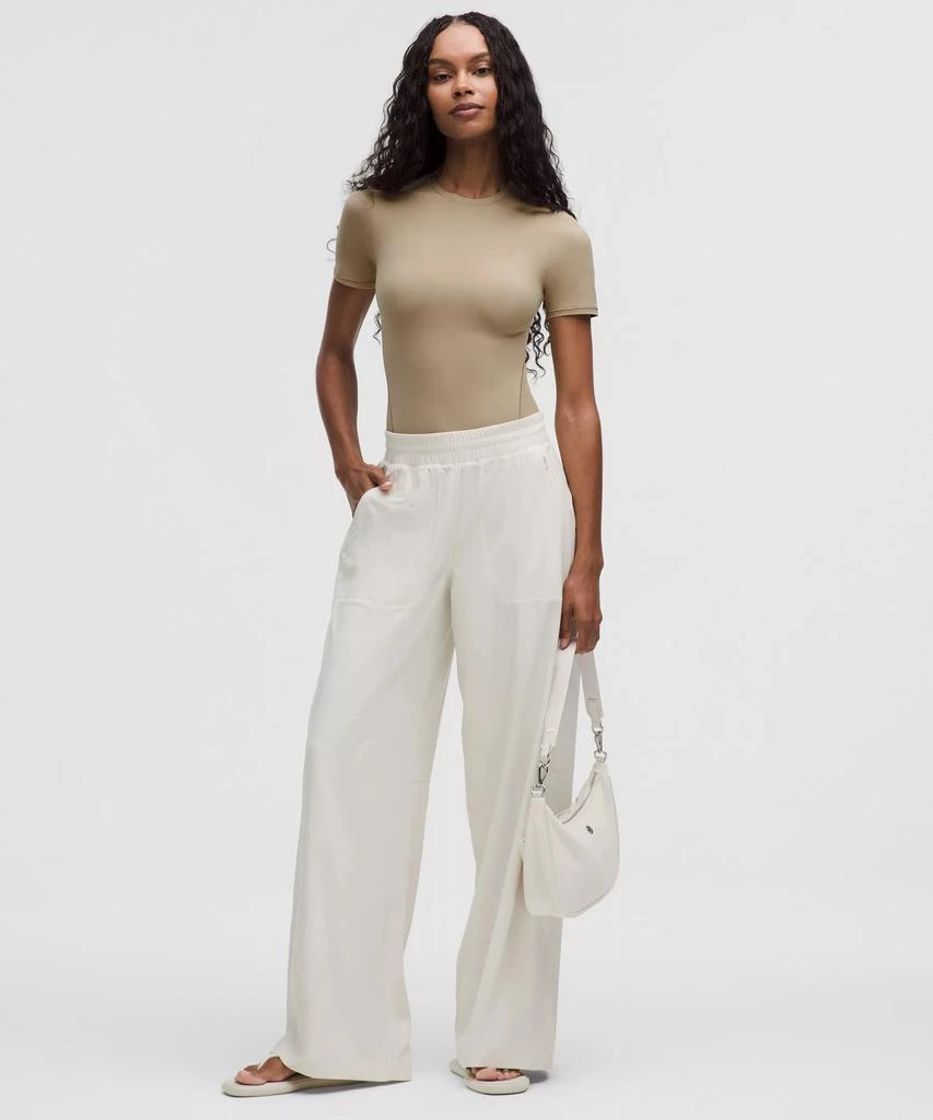 Wundermost Ultra-Soft Nulu Short-Sleeve Crew Thong Bodysuit 商品