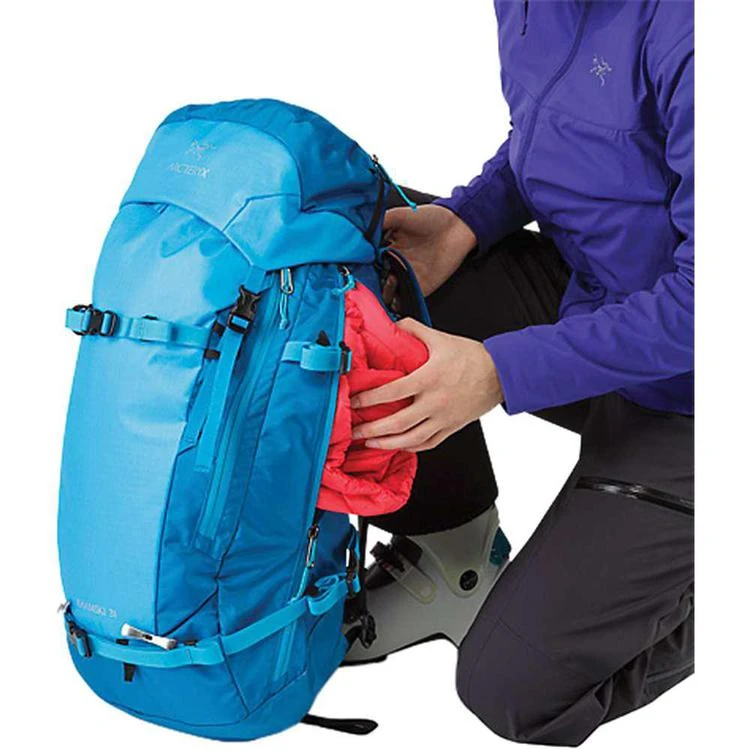商品Arc'teryx|Arcteryx Khamski 31L Backpack,价格¥1385,第4张图片详细描述