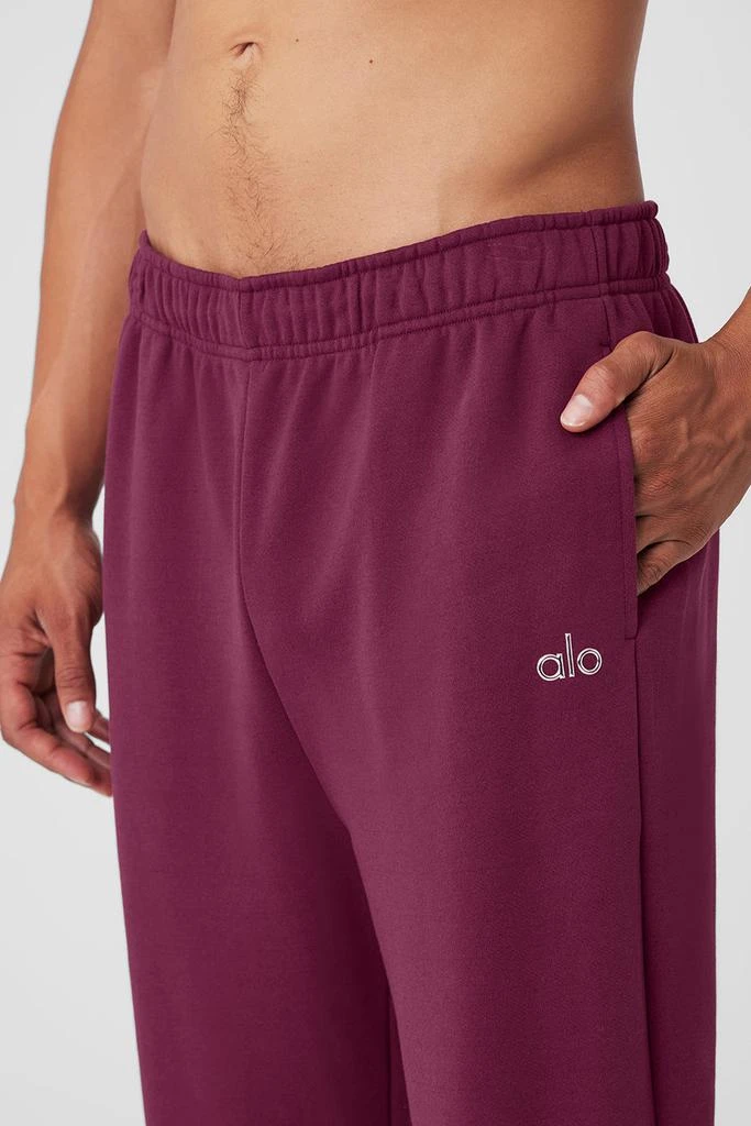 商品Alo|Accolade Sweatpant - Wild Berry,价格¥959,第4张图片详细描述