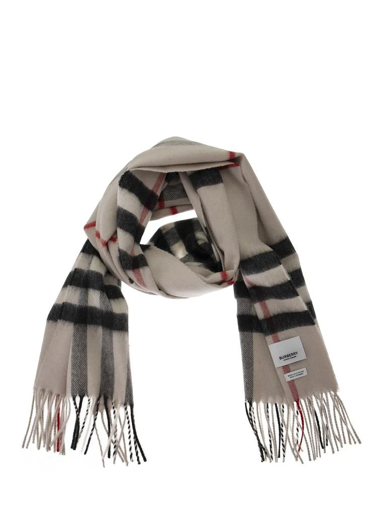 商品Burberry|Burberry The Classic Check Cashmere Scarf,价格¥2711,第1张图片