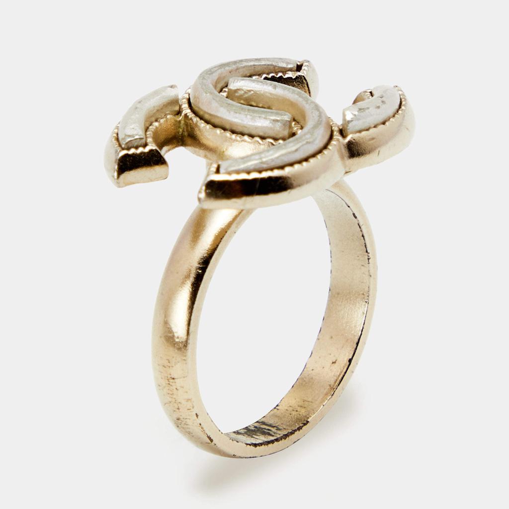 Chanel Pale Gold Tone CC Motif Ring EU 51商品第1张图片规格展示