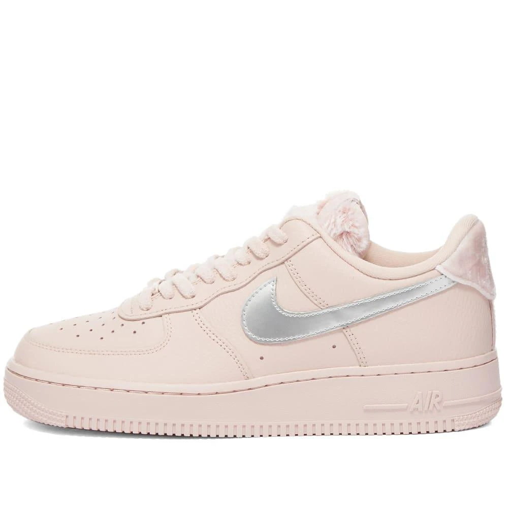 商品NIKE|女款 耐克 Air Force 1 Fur Patch 闪勾绒毛,价格¥842,第2张图片详细描述