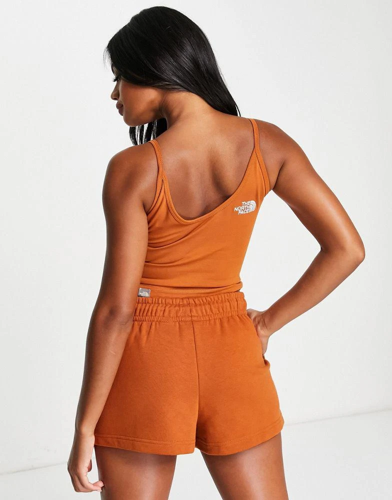 商品The North Face|The North Face cropped strappy tank top in brown Exclusive at ASOS,价格¥149,第2张图片详细描述
