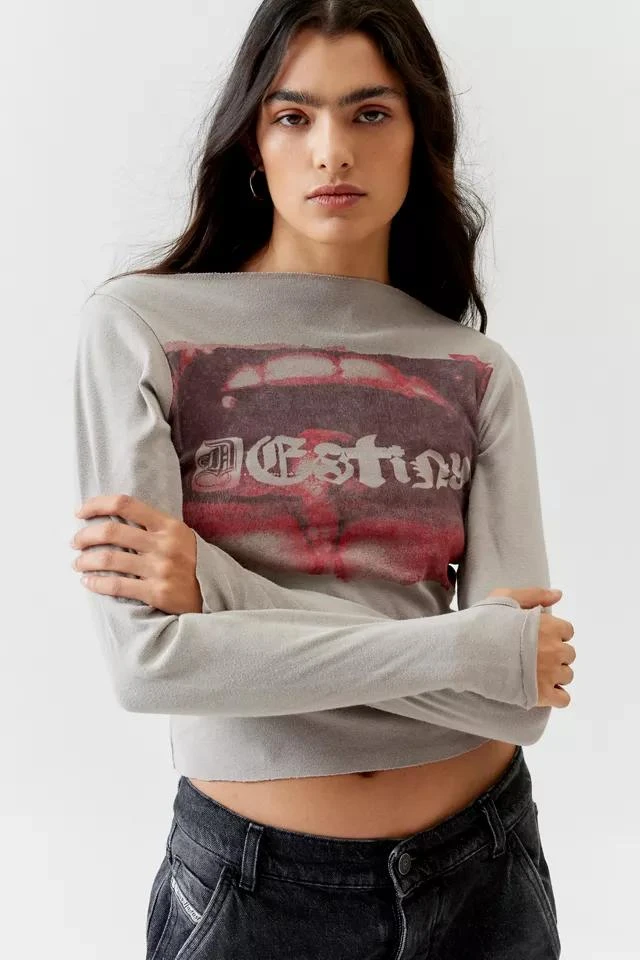 商品Urban Outfitters|Destiny Long Sleeve Graphic Tee,价格¥371,第1张图片详细描述