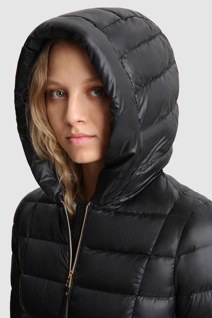 商品Woolrich|Abbie Quilted Jacket in Satin Nylon with Hood,价格¥2890,第7张图片详细描述