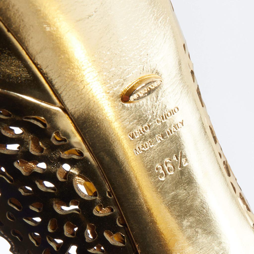 Sergio Rossi Metallic Gold Laser Cut Leather Platform Pumps Size 36.5商品第8张图片规格展示
