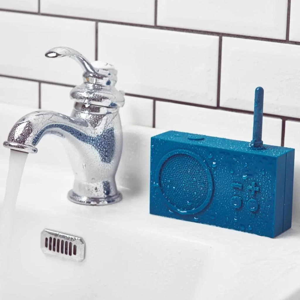 商品Lexon|Lexon TYKHO 3 FM Radio and Bluetooth Speaker,价格¥587,第3张图片详细描述