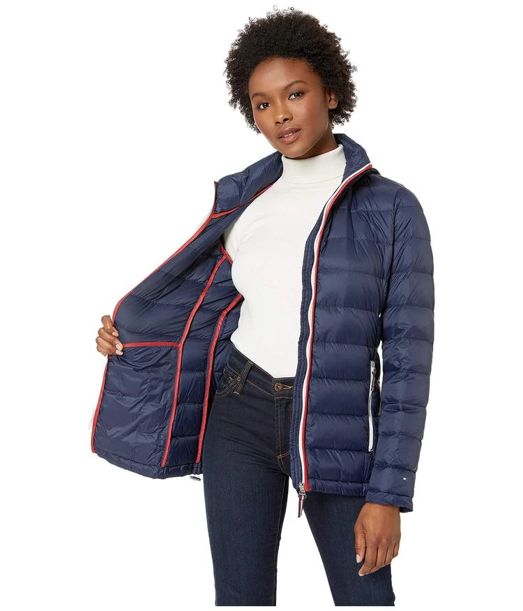 商品Tommy Hilfiger|Packable Down 女士超轻羽绒服,价格¥904,第5张图片详细描述