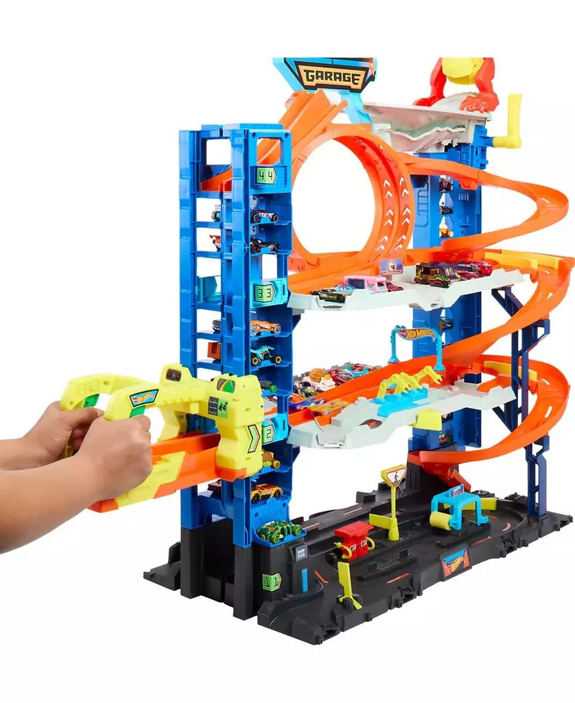 商品Hot Wheels|City Ultimate Garage Playset with 2 Die-Cast Cars, Toy Storage For 50 Plus Cars,价格¥741,第5张图片详细描述