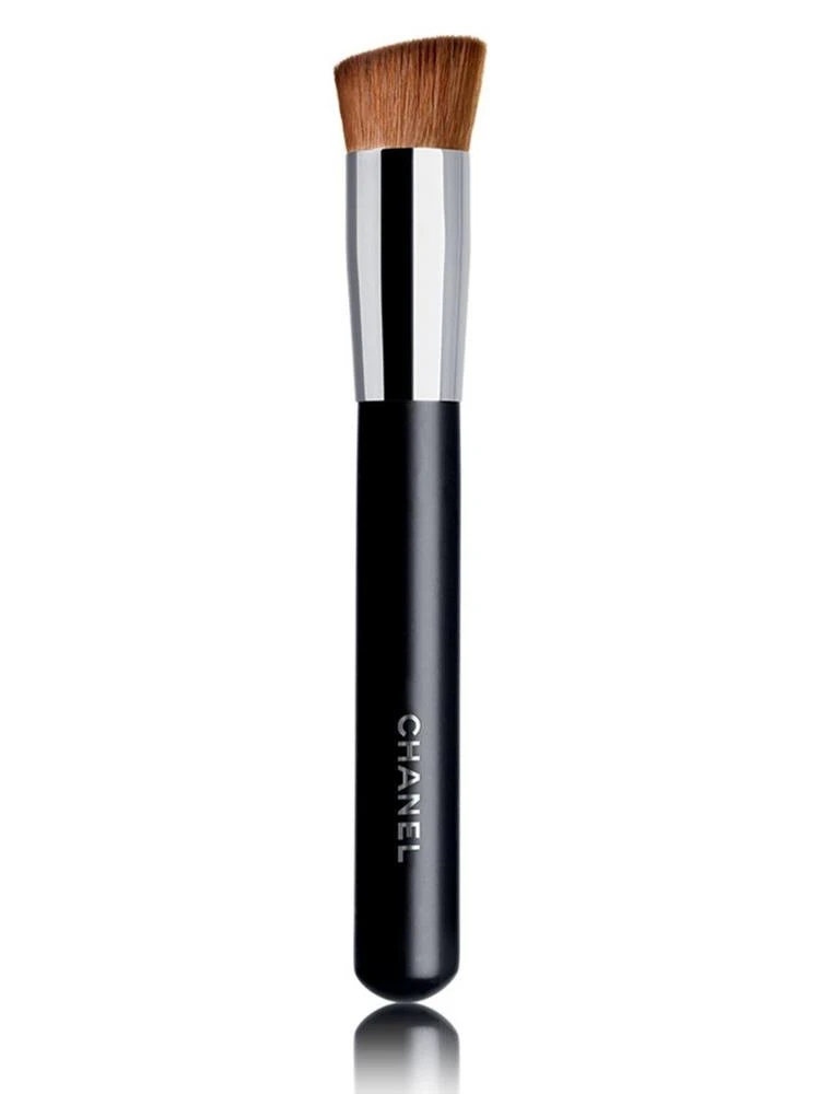 商品Chanel|两用粉底刷8号,价格¥345,第1张图片