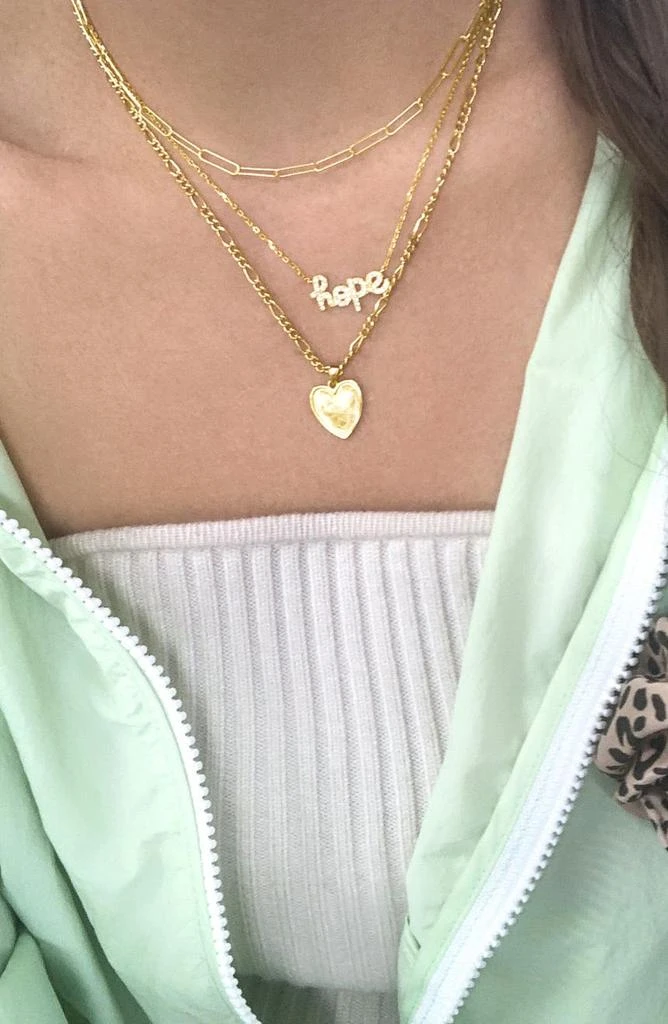 商品ADORNIA|14K Gold Plated Figaro Chain Heart Pendant Necklace,价格¥150,第2张图片详细描述