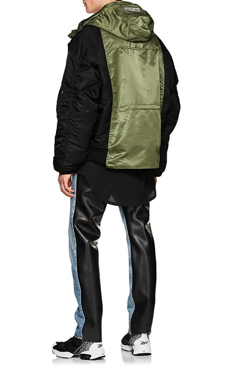 商品Vetements|Hooded Oversized Bomber Jacket,价格¥10603,第4张图片详细描述