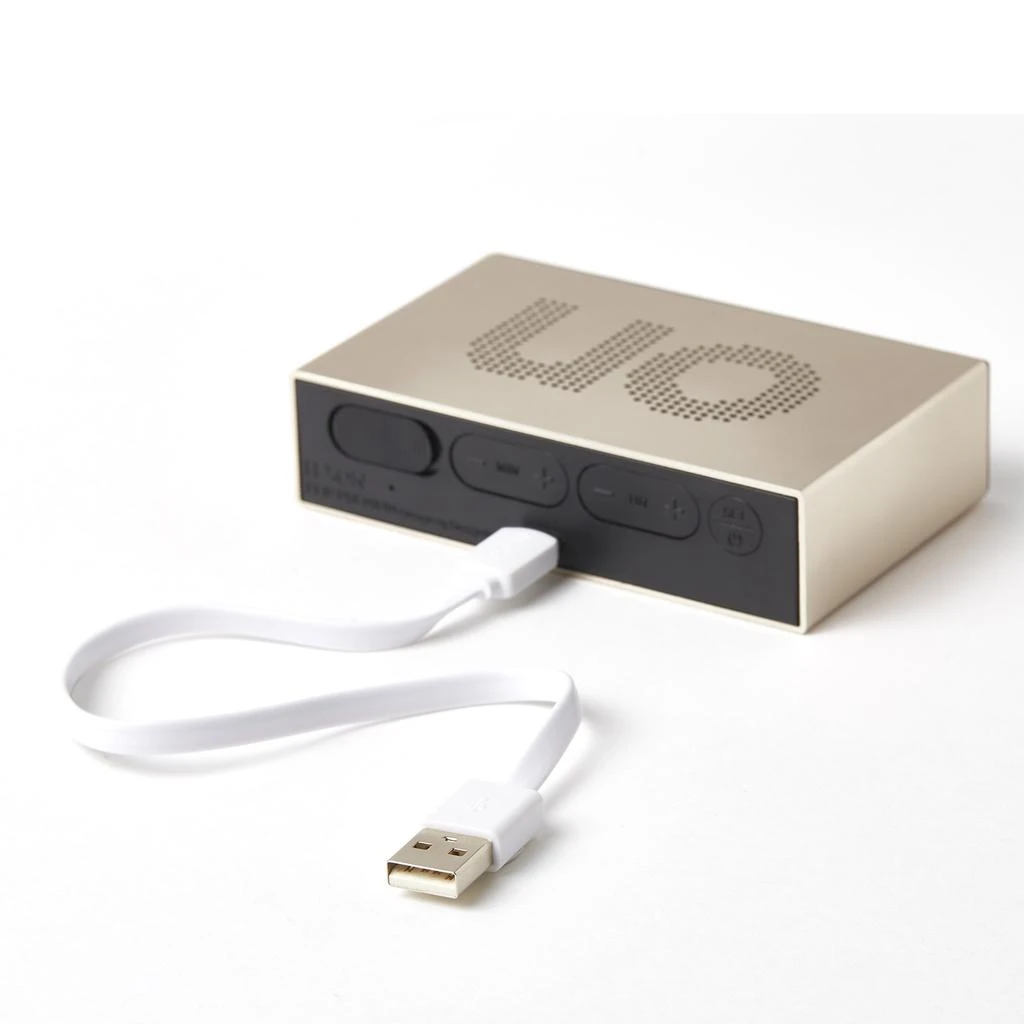 商品Lexon|Lexon FLIP Premium Alarm Clock,价格¥238,第5张图片详细描述