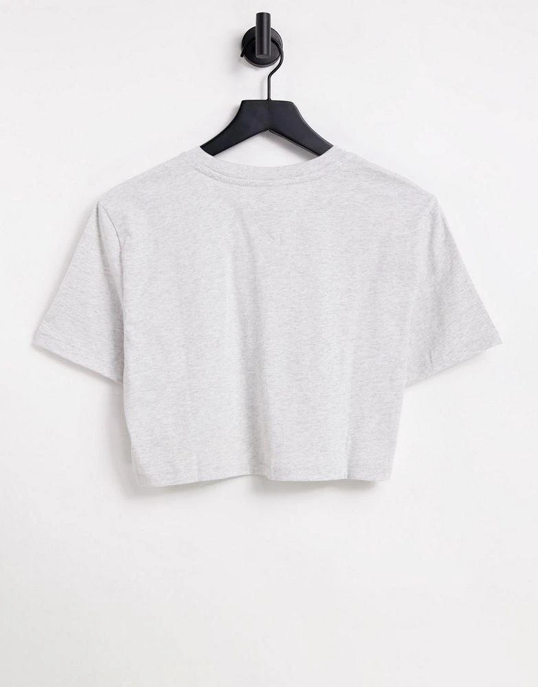 商品Tommy Hilfiger|Tommy Jeans NYC logo crop t-shirt in grey,价格¥200,第2张图片详细描述