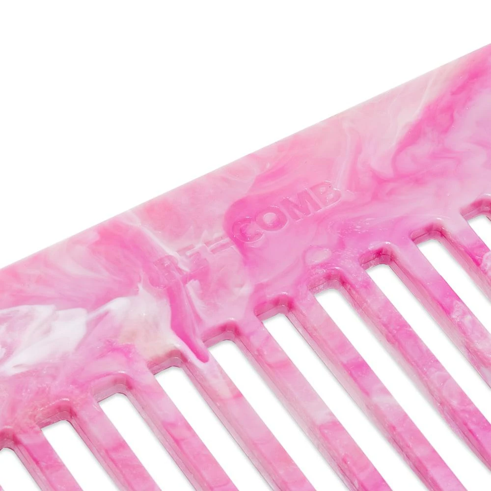 商品Re=Comb|Re=Comb Recycled Plastic Hair Comb,价格¥232,第2张图片详细描述