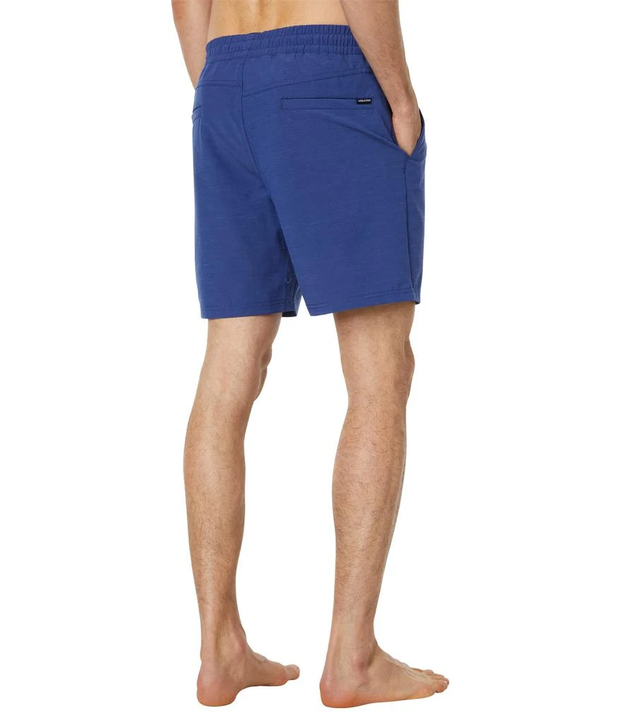 商品Volcom|Understoned 18" Hybrid Shorts,价格¥303,第2张图片详细描述