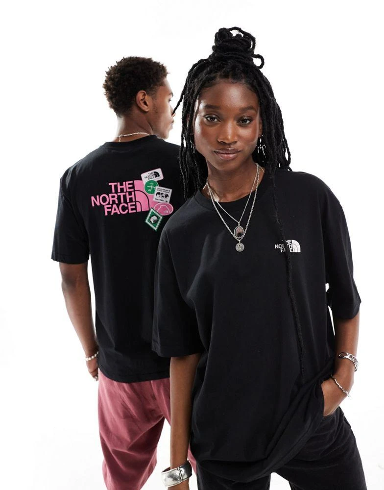 商品The North Face|The North Face Expedition Stickers backprint oversized t-shirt in black exclusive to ASOS,价格¥286,第3张图片详细描述