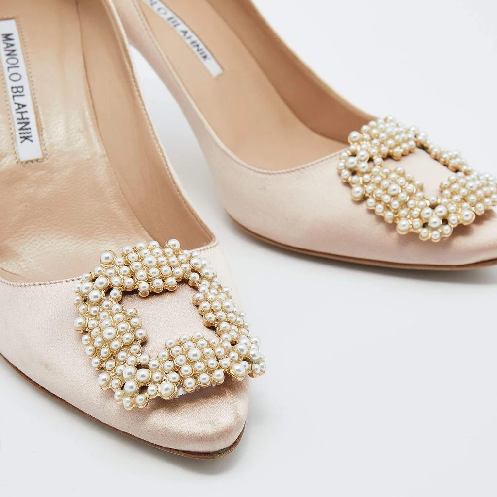 Manolo Blahnik Beige Satin Hangisi Pointed Toe Pumps Size 37.5 商品