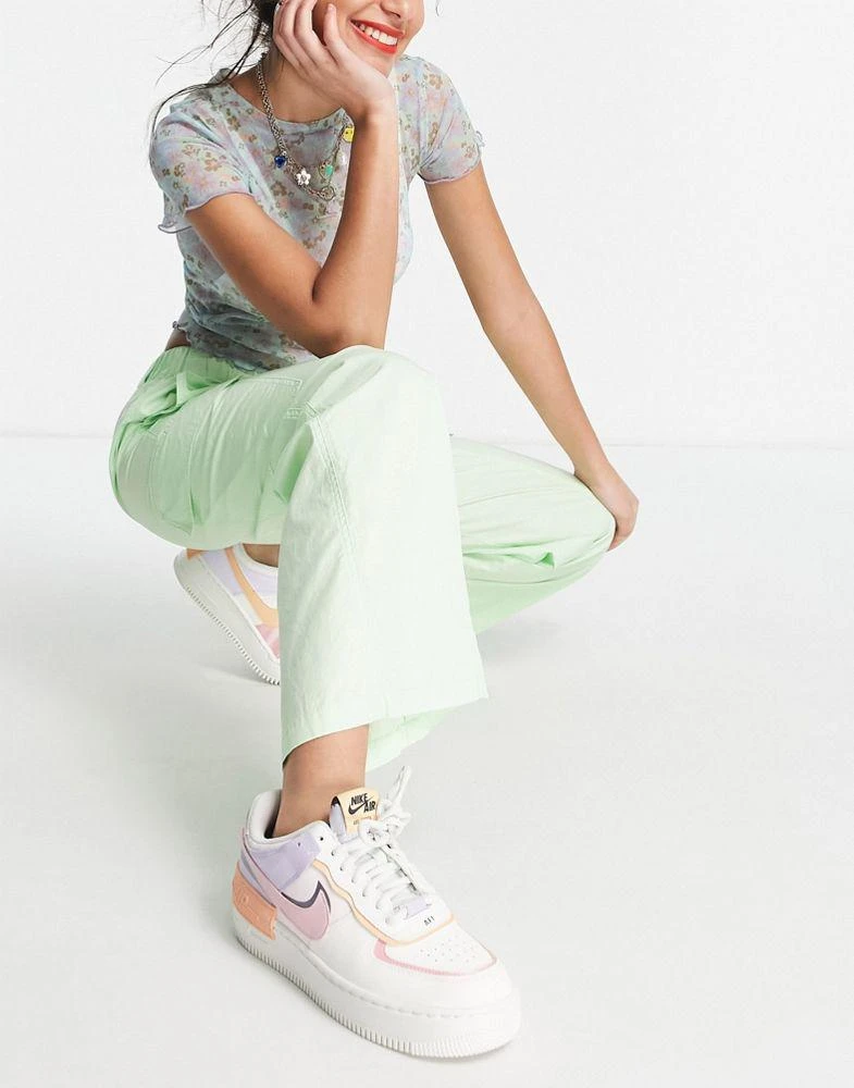 商品ASOS|ASOS DESIGN Petite 00's low rise cargo trousers in bright lime,价格¥113,第4张图片详细描述