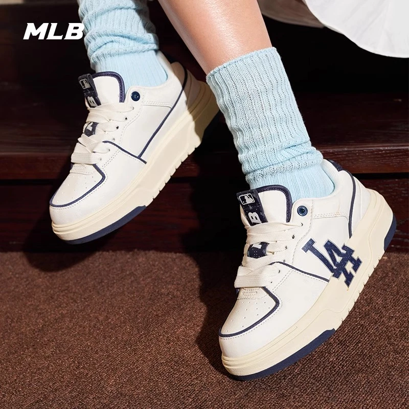 MLB官方男女情侣明星同款暗纹老花休闲低帮板鞋时尚学长鞋秋冬SXCBO 商品