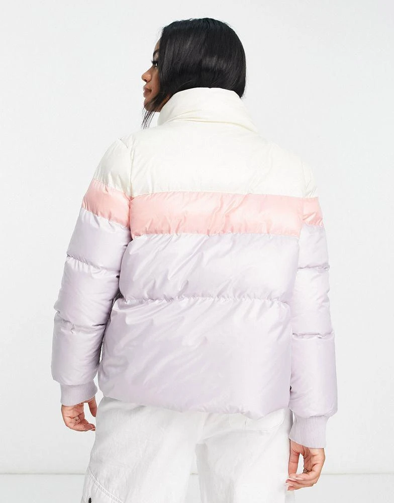商品Fila|Fila colour block puffer jacket in lilac and pink,价格¥346,第2张图片详细描述