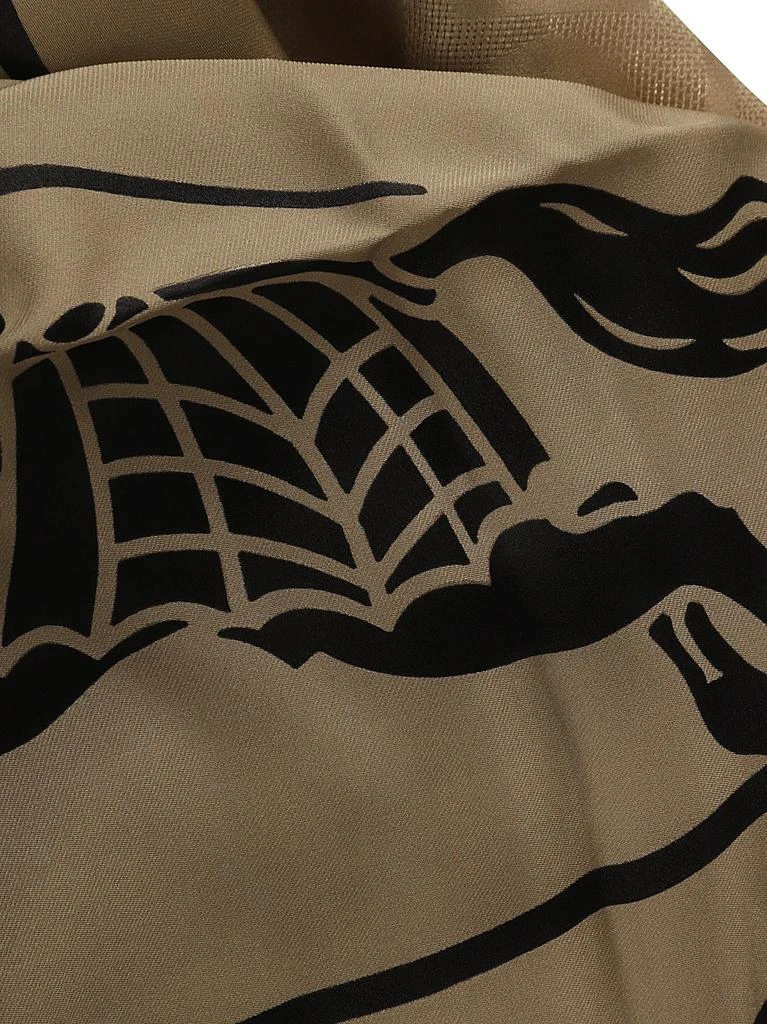 商品Burberry|Burberry Graphic Printed Scarf,价格¥3064,第2张图片详细描述