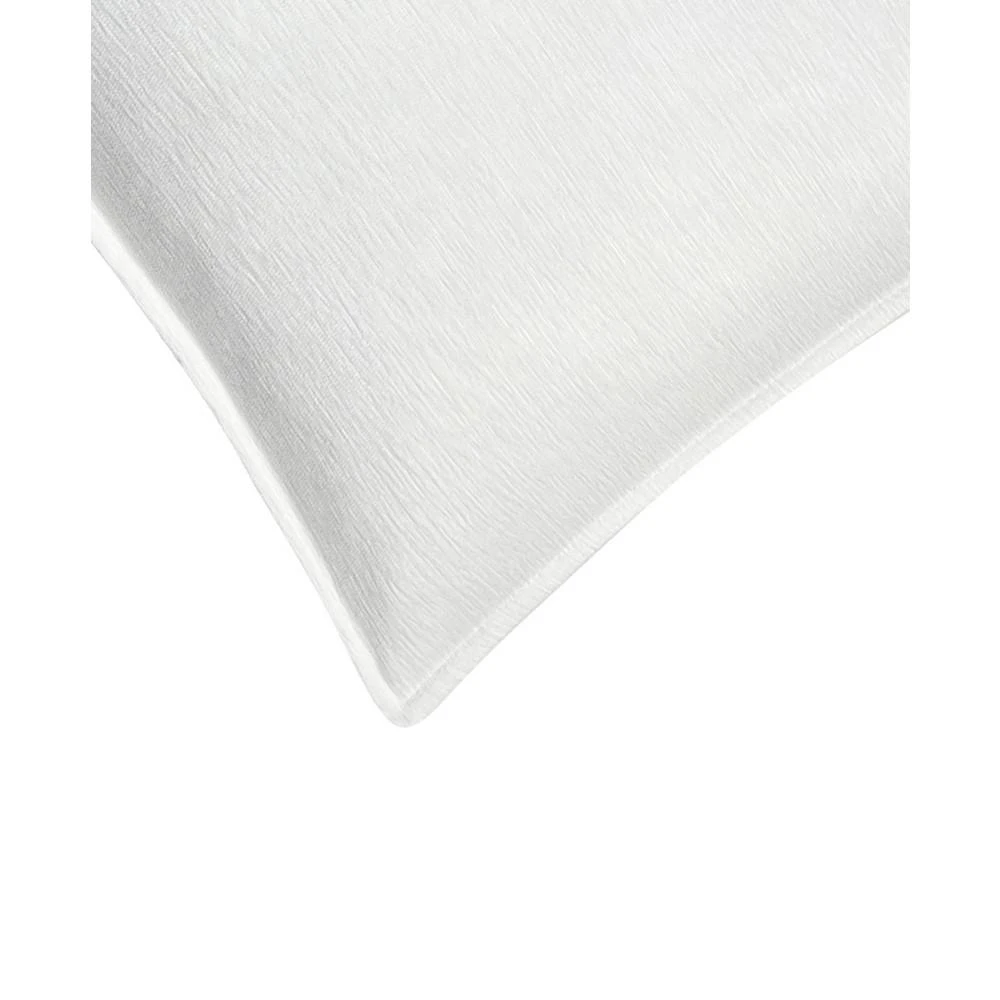 商品Videri Home|Zyna Soft Velvet Decorative Pillow, 18" x 18",价格¥79,第3张图片详细描述