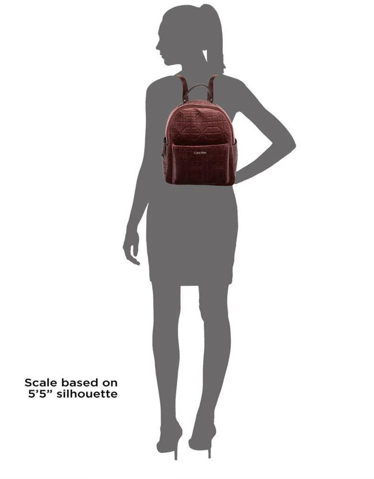 商品Calvin Klein|Quilted Velvet Backpack,价格¥535,第4张图片详细描述