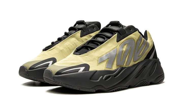 商品Adidas|Adidas Yeezy 700 MNVN,价格¥1457-¥2765,第3张图片详细描述