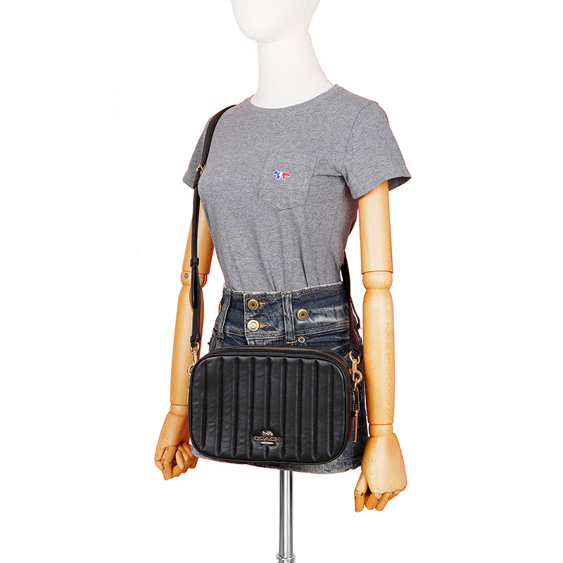 蔻驰 COACH 女士黑色皮革单肩斜挎包 C1569  IMBLK商品第10张图片规格展示