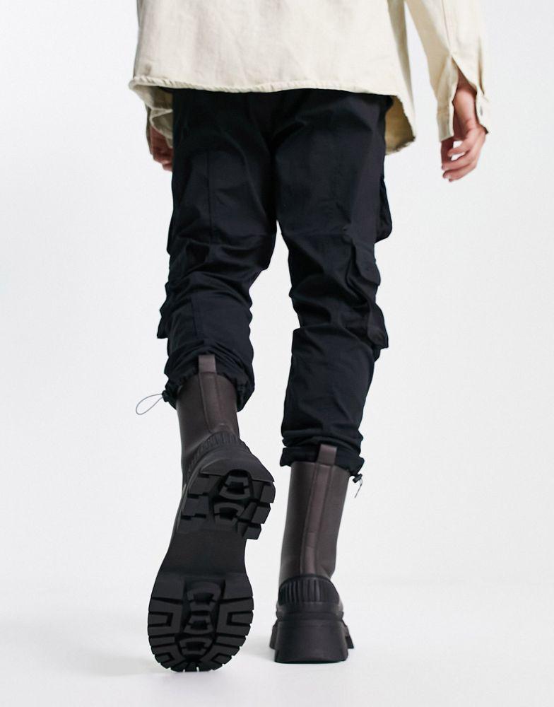 商品ASOS|ASOS DESIGN zip front chelsea boot in brown faux leather with black chunky sole,价格¥320,第4张图片详细描述