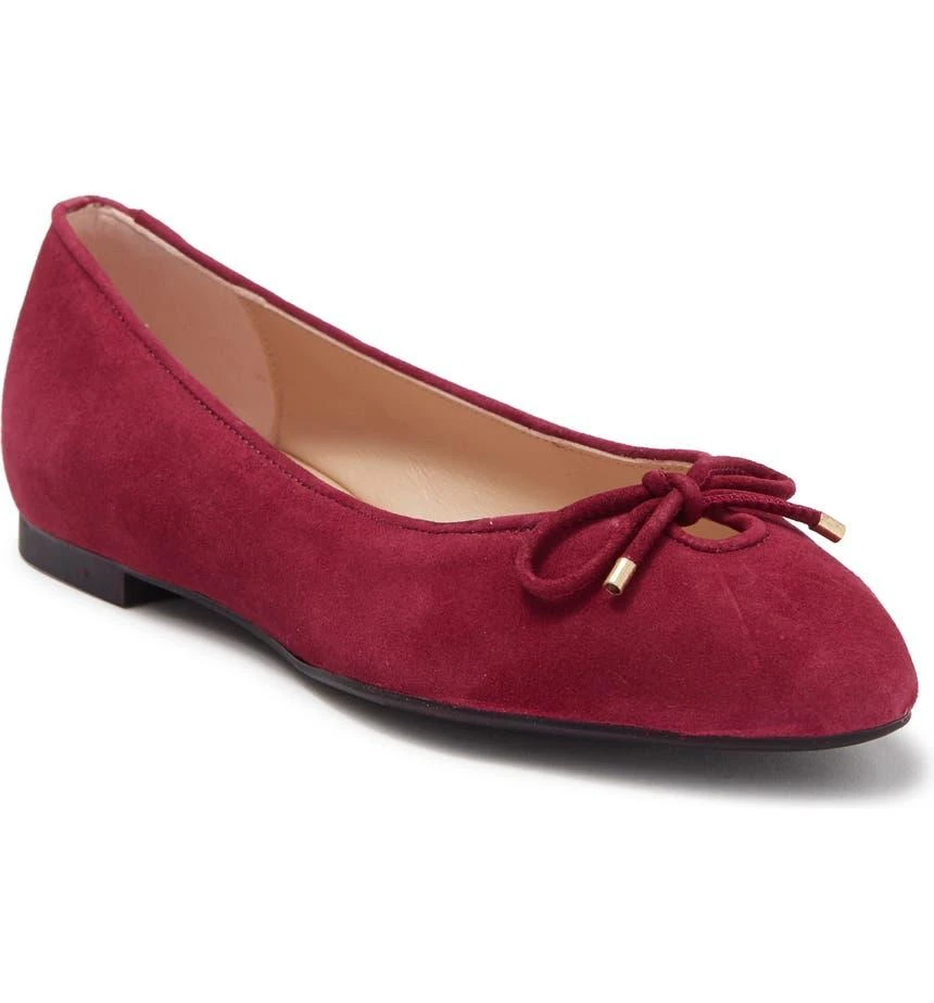 商品Stuart Weitzman|Gabby Leather Ballet Flat - Multiple Widths Available,价格¥1503,第1张图片