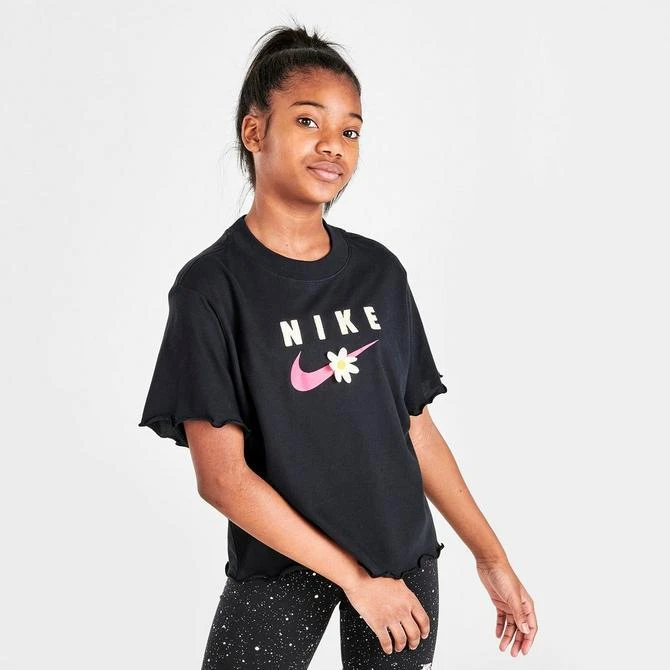 商品NIKE|Girls' Nike Sportswear Sport Daisy Crop T-Shirt,价格¥75,第3张图片详细描述