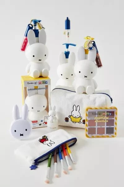 商品The Creme Shop|The Crème Shop X Miffy Dream Day Eyeshadow Palette,价格¥120,第3张图片详细描述