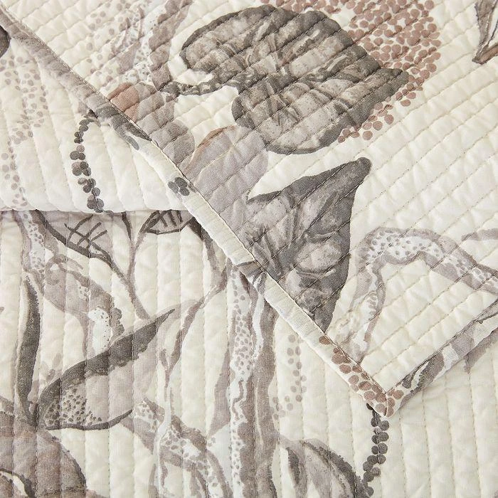 商品Lemieux Et Cie|Snake Floral Quilt, Full/Queen,价格¥1286,第3张图片详细描述