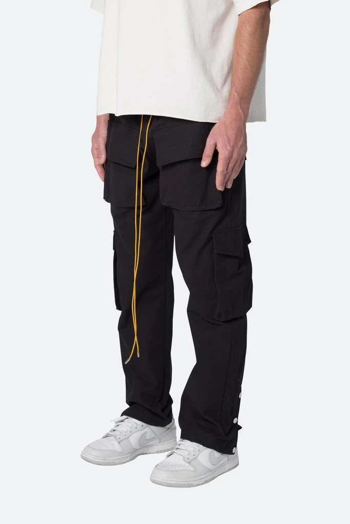 商品MNML|Snap II Cargo Pants - Black休闲裤,价格¥226,第2张图片详细描述