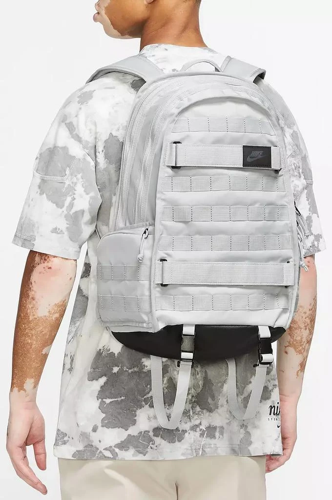 商品NIKE|Nike Sportswear RPM Backpack,价格¥756,第3张图片详细描述