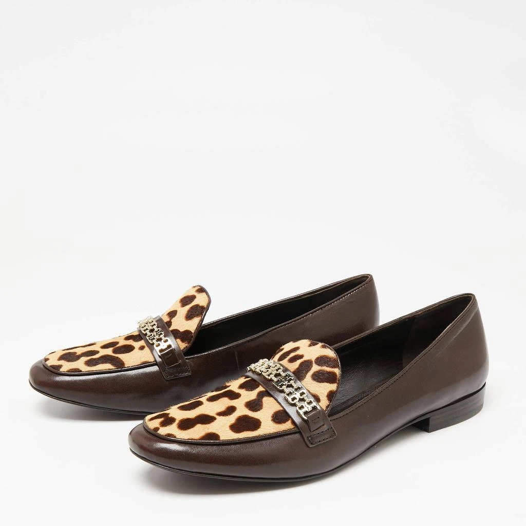 商品Tory Burch|Tory Burch Dark Brown Leather Leopard Print Calf hair Gemini Link Slip On Loafers Size 41,价格¥1425,第2张图片详细描述