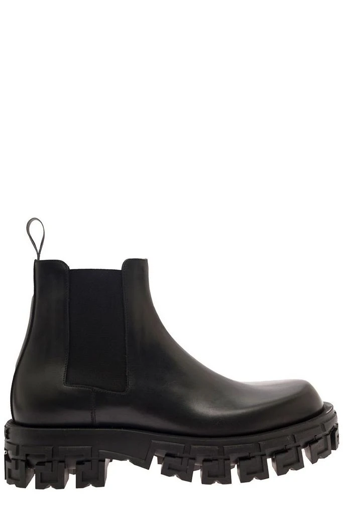 商品Versace|Versace Round Toe Ankle Boots,价格¥3646,第1张图片