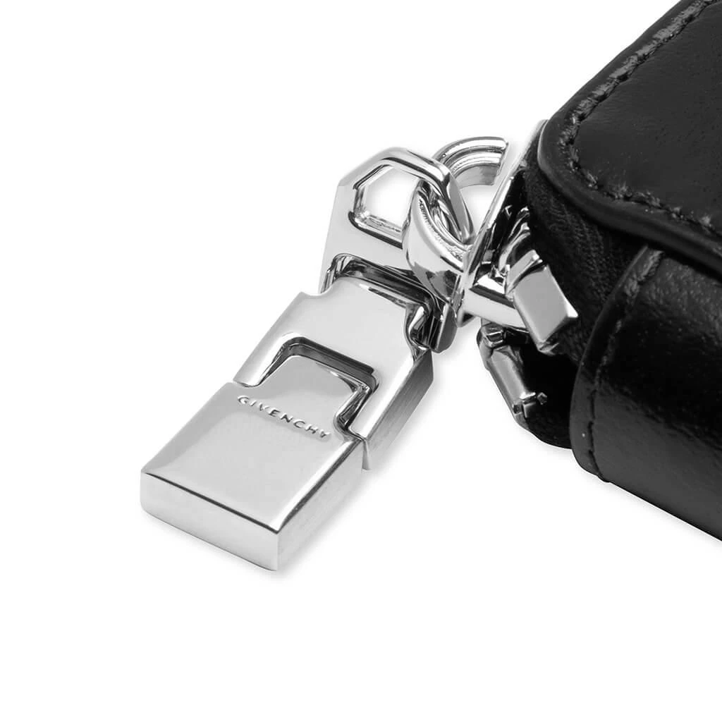 商品Givenchy|Antigona Organizer Bag - Black,价格¥9430,第2张图片详细描述